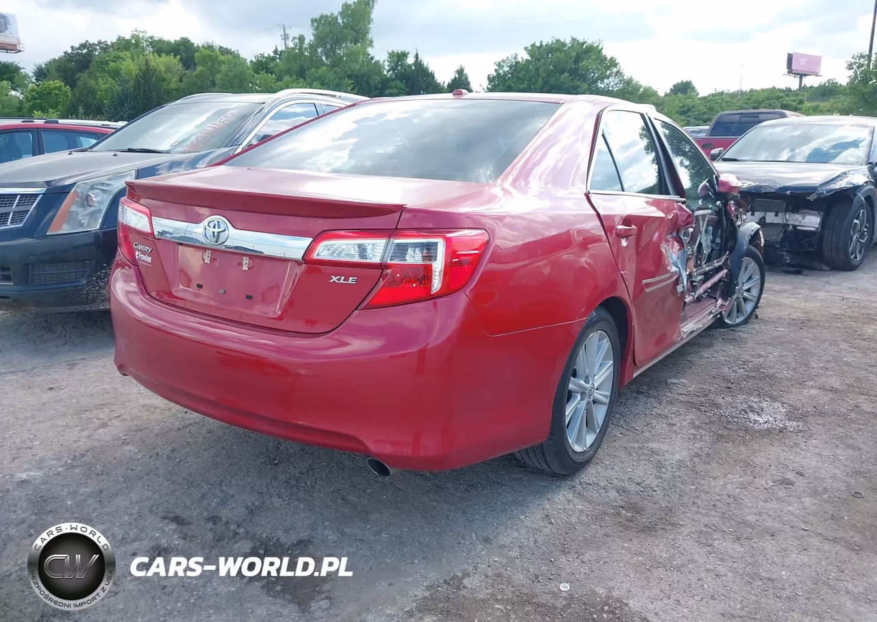 2014 Toyota Camry Xle VIN:4T1BF1FK8EU841677 - 4