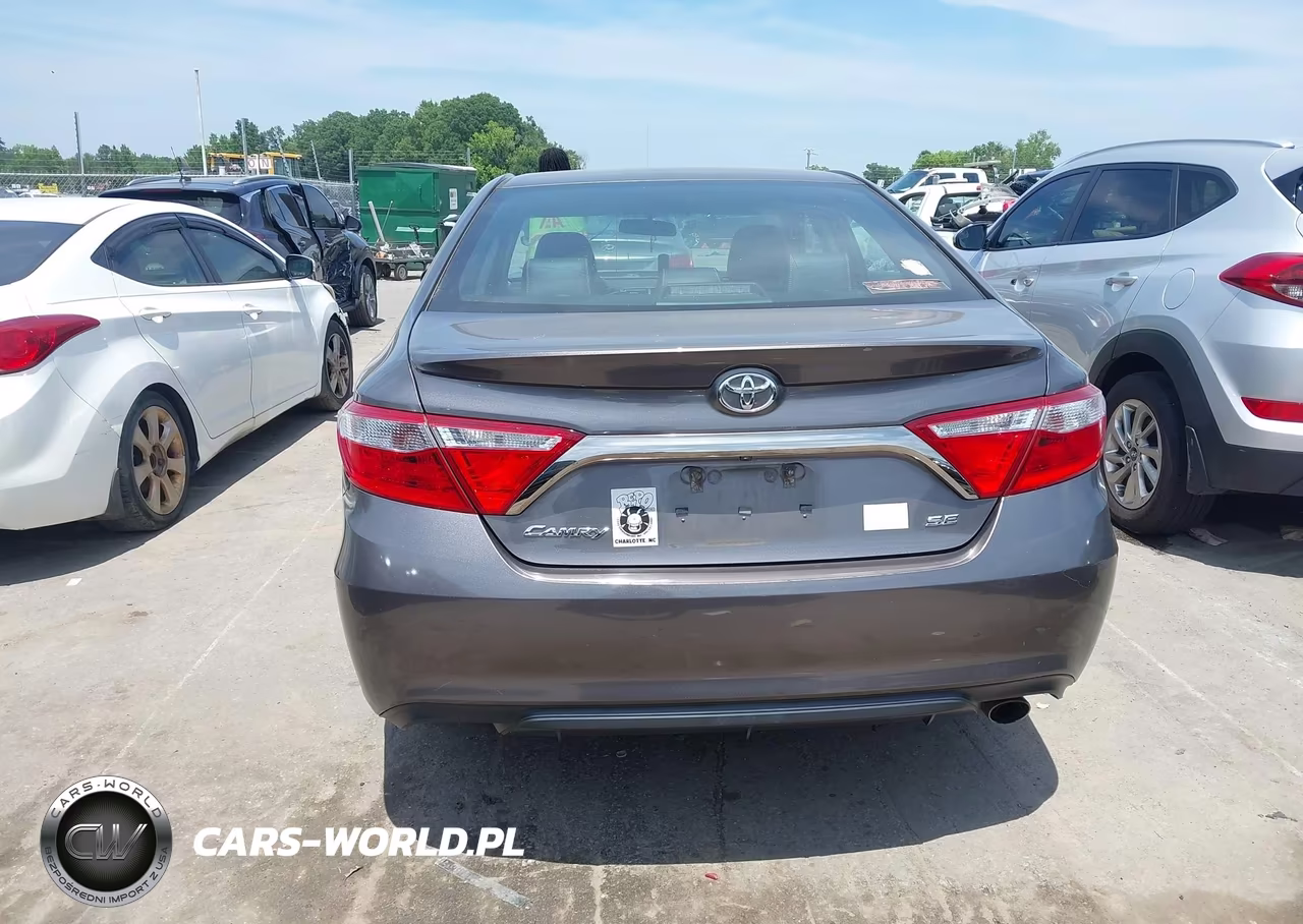 2017 Toyota Camry Se VIN:4T1BF1FK8HU689999 - 16