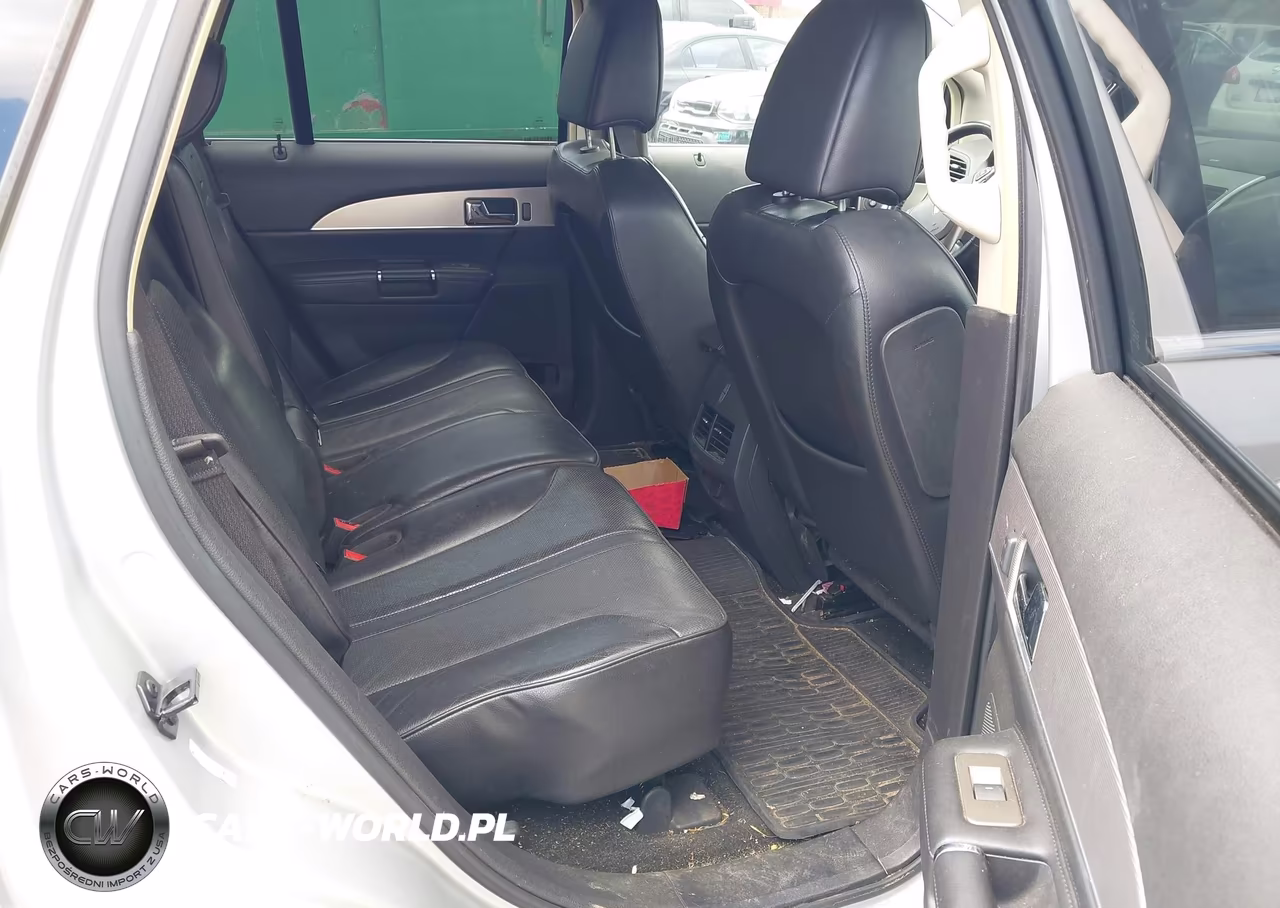 2011 Lincoln Mkx VIN:2LMDJ6JK8BBJ04920 - 8