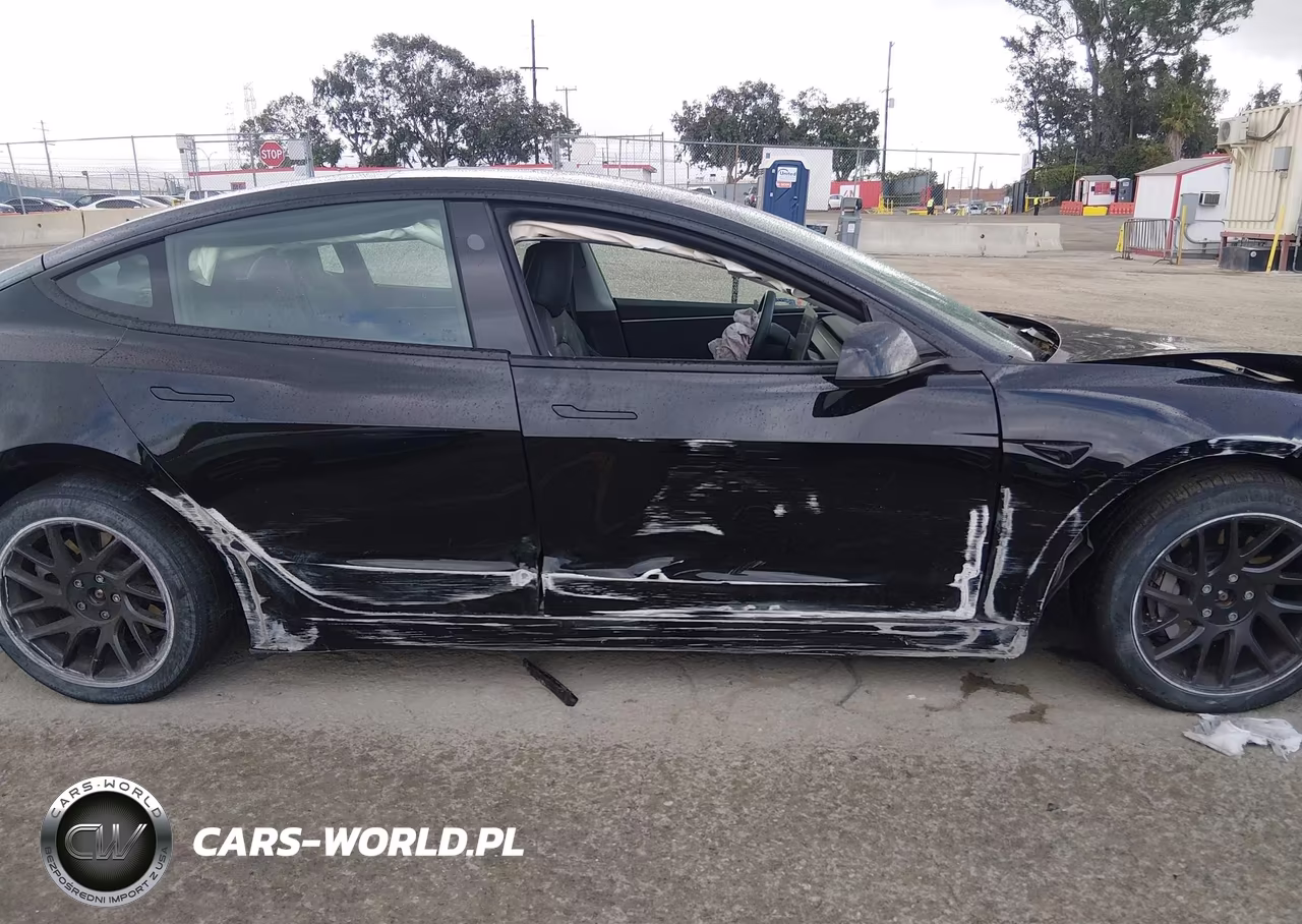 2024 Tesla Model 3 Long Range Dual Motor All-Wheel Drive VIN:5YJ3E1EB3RF734533 - 11