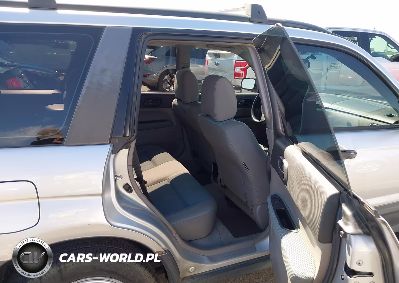 2005 Subaru Forester 2.5X VIN:JF1SG63695H727045 - 8