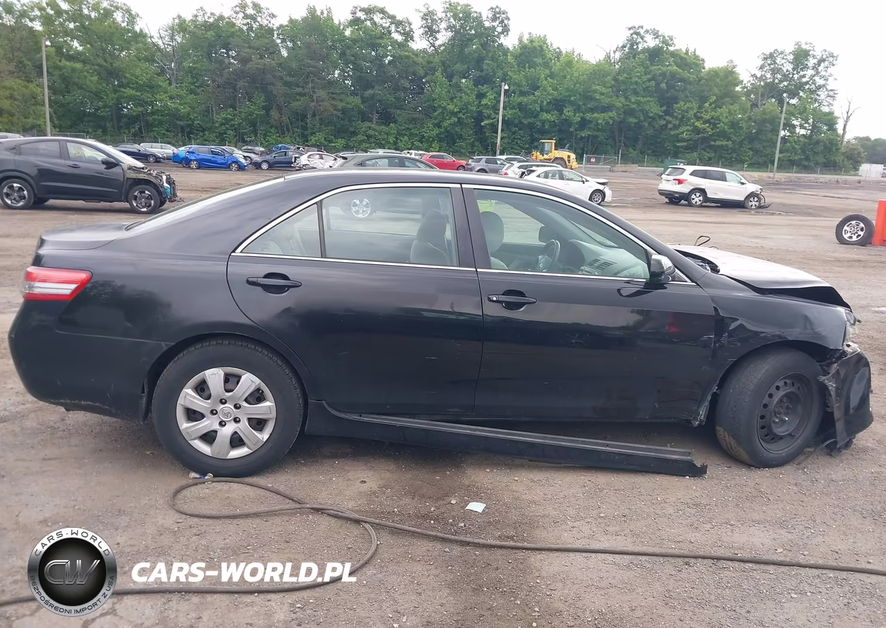2010 Toyota Camry VIN:4T1BF3EK2AU075940 - 12