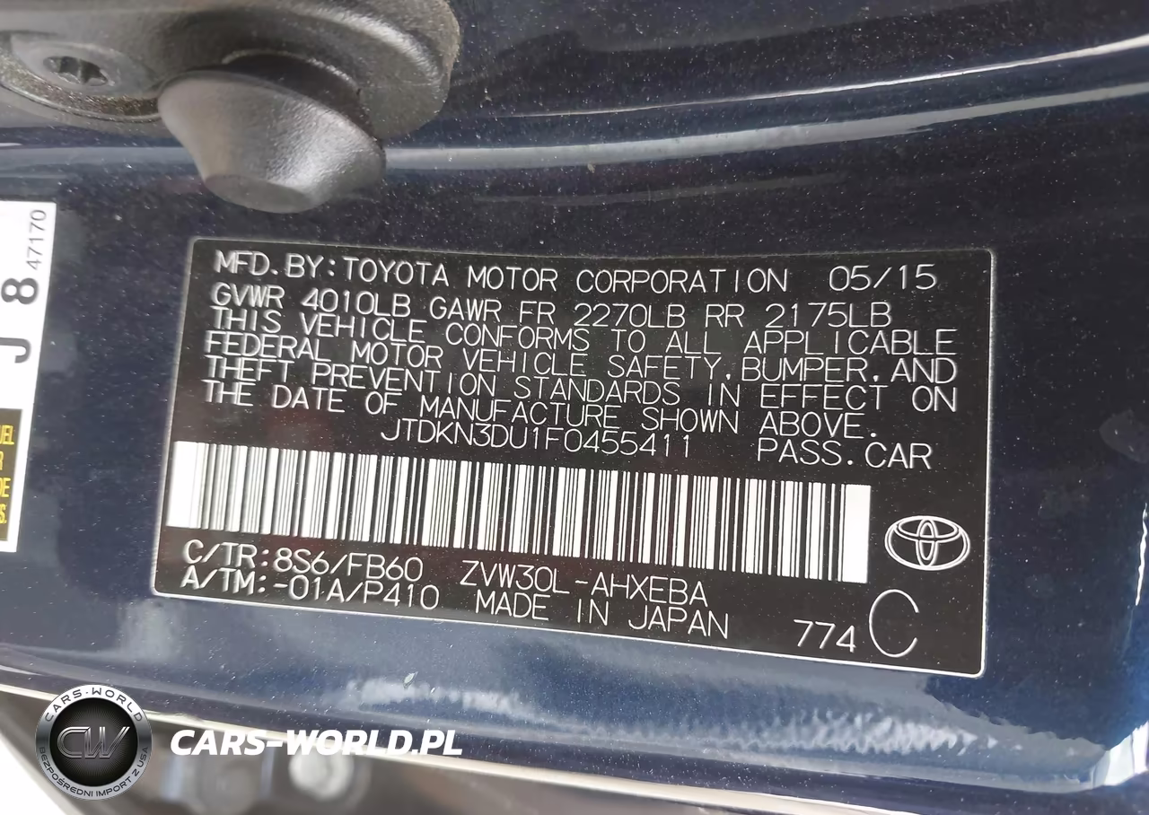 2015 Toyota Prius Two VIN:JTDKN3DU1F0455411 - 9