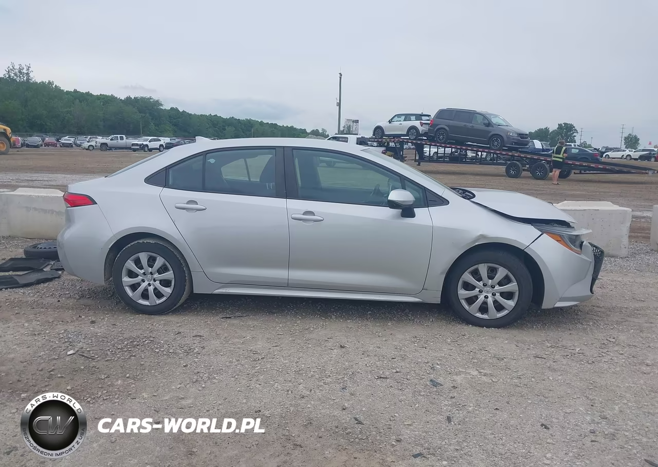 2020 Toyota Corolla Le VIN:5YFEPRAE1LP113482 - 13