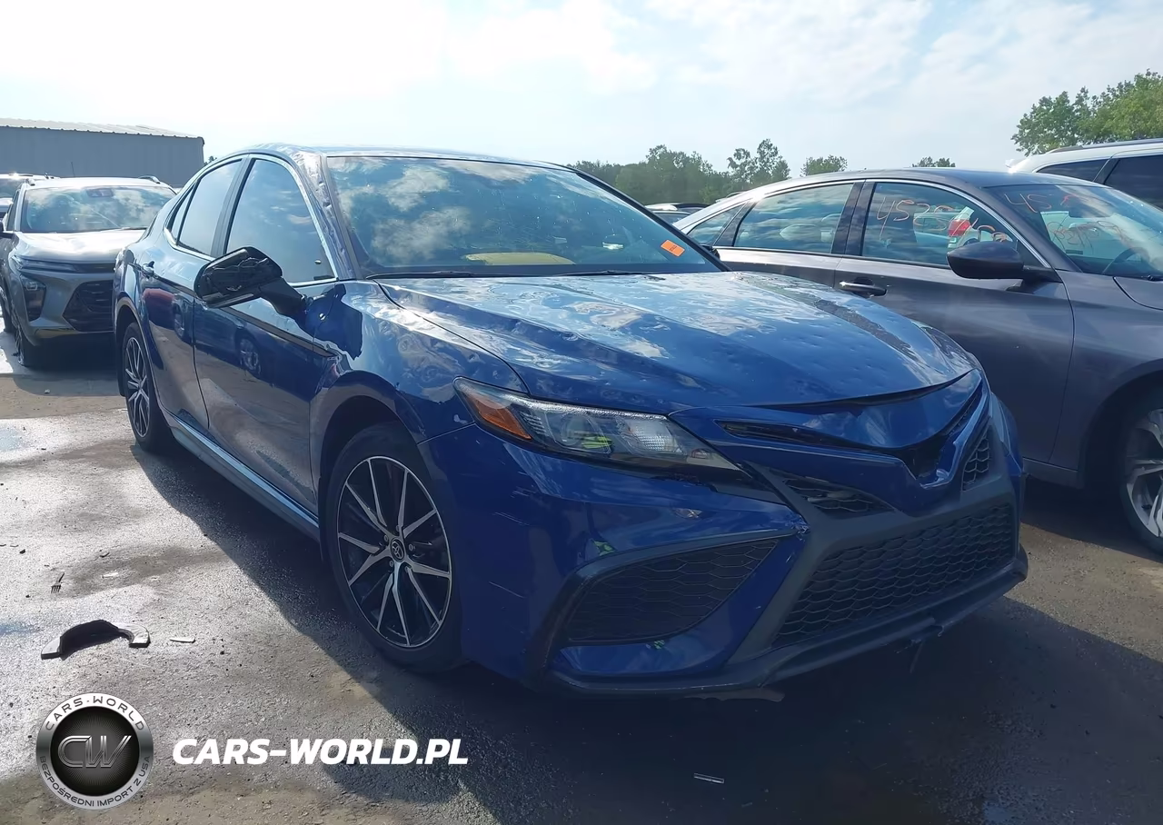 2024 Toyota Camry Se – zdjęcie 1 z 16