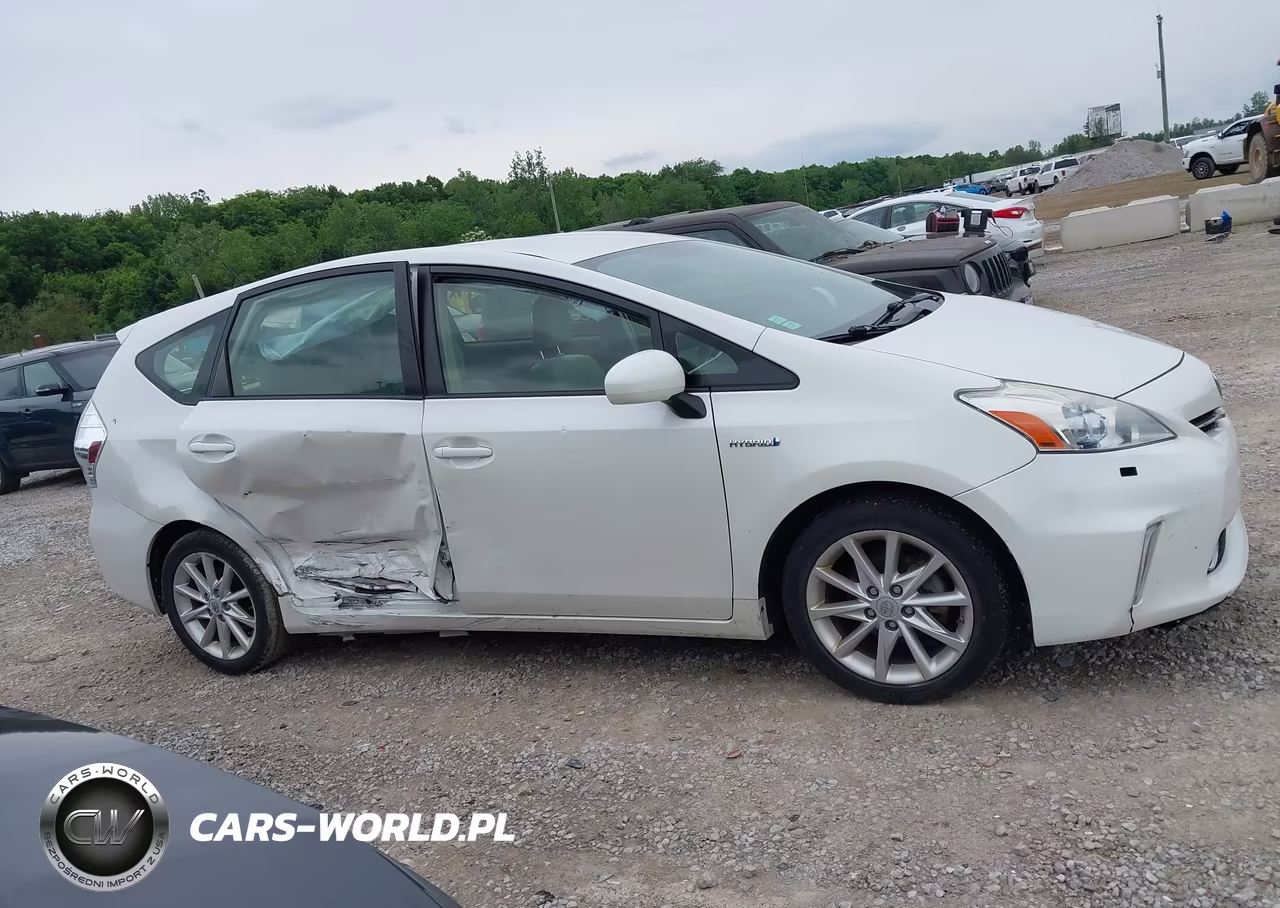 2012 Toyota Prius V Five VIN:JTDZN3EU9C3085297 - 13