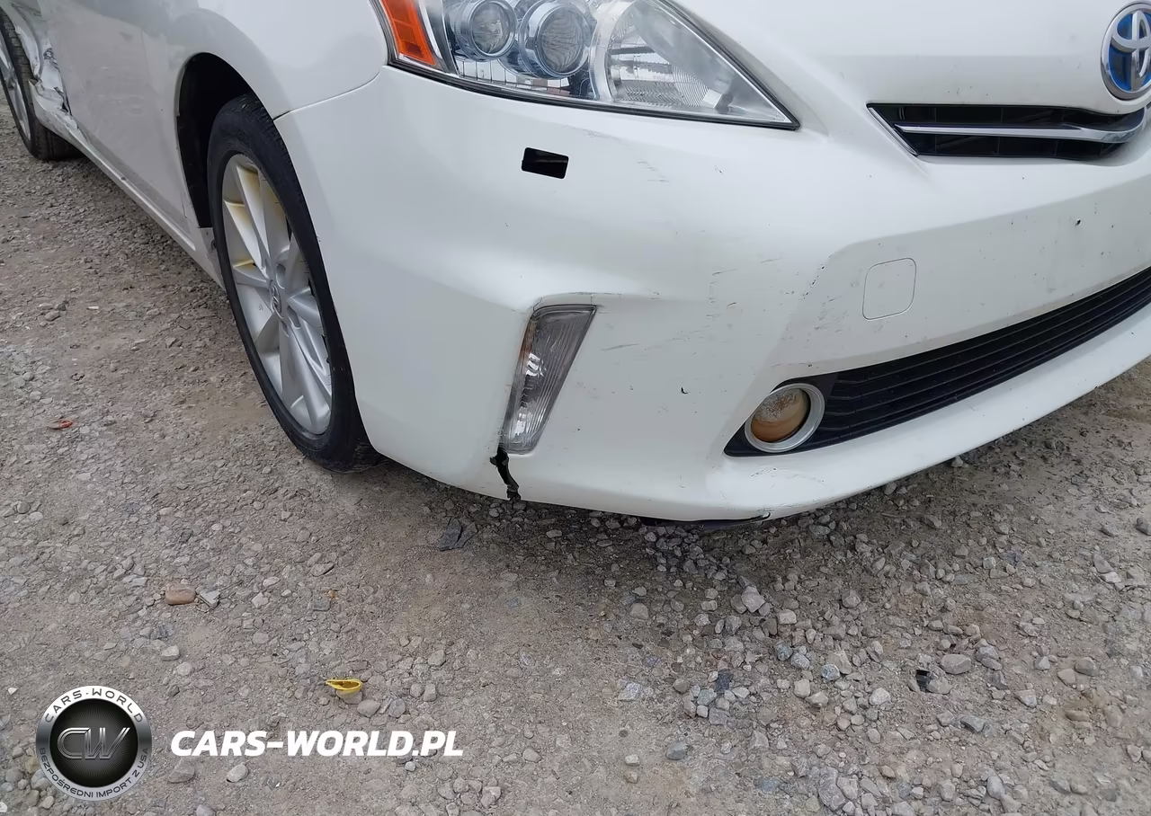 2012 Toyota Prius V Five VIN:JTDZN3EU9C3085297 - 6