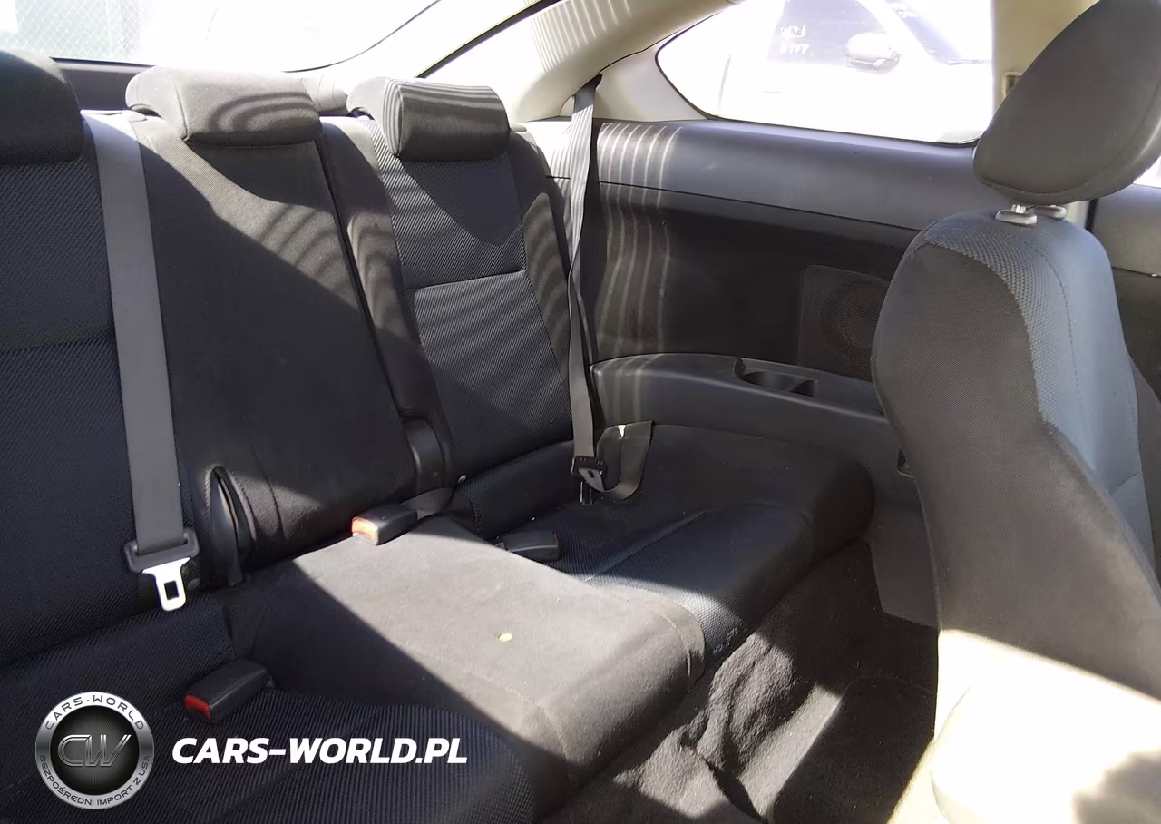 2006 Scion Tc VIN:JTKDE177360119805 - 8
