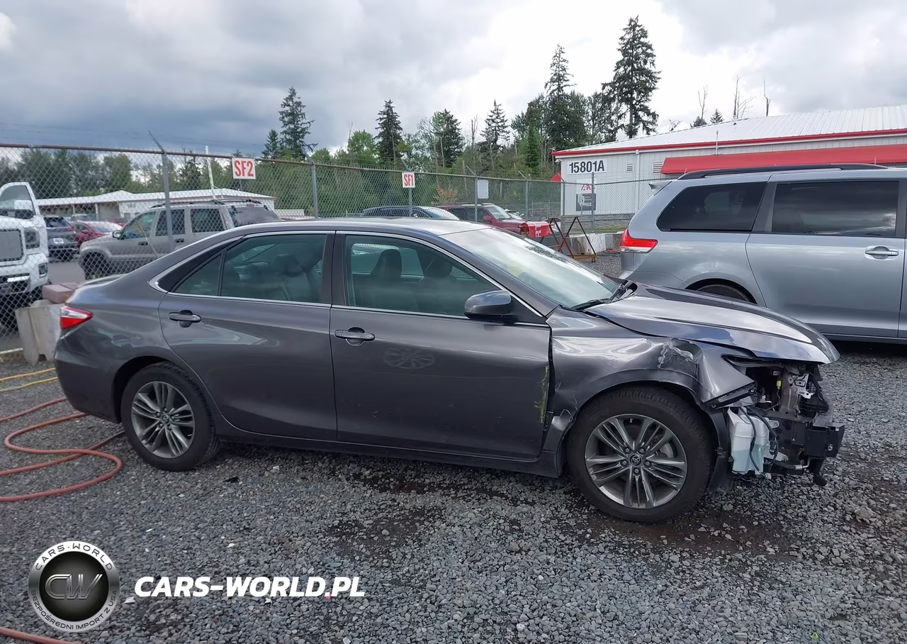 2015 Toyota Camry Se VIN:4T1BF1FK0FU997827 - 14