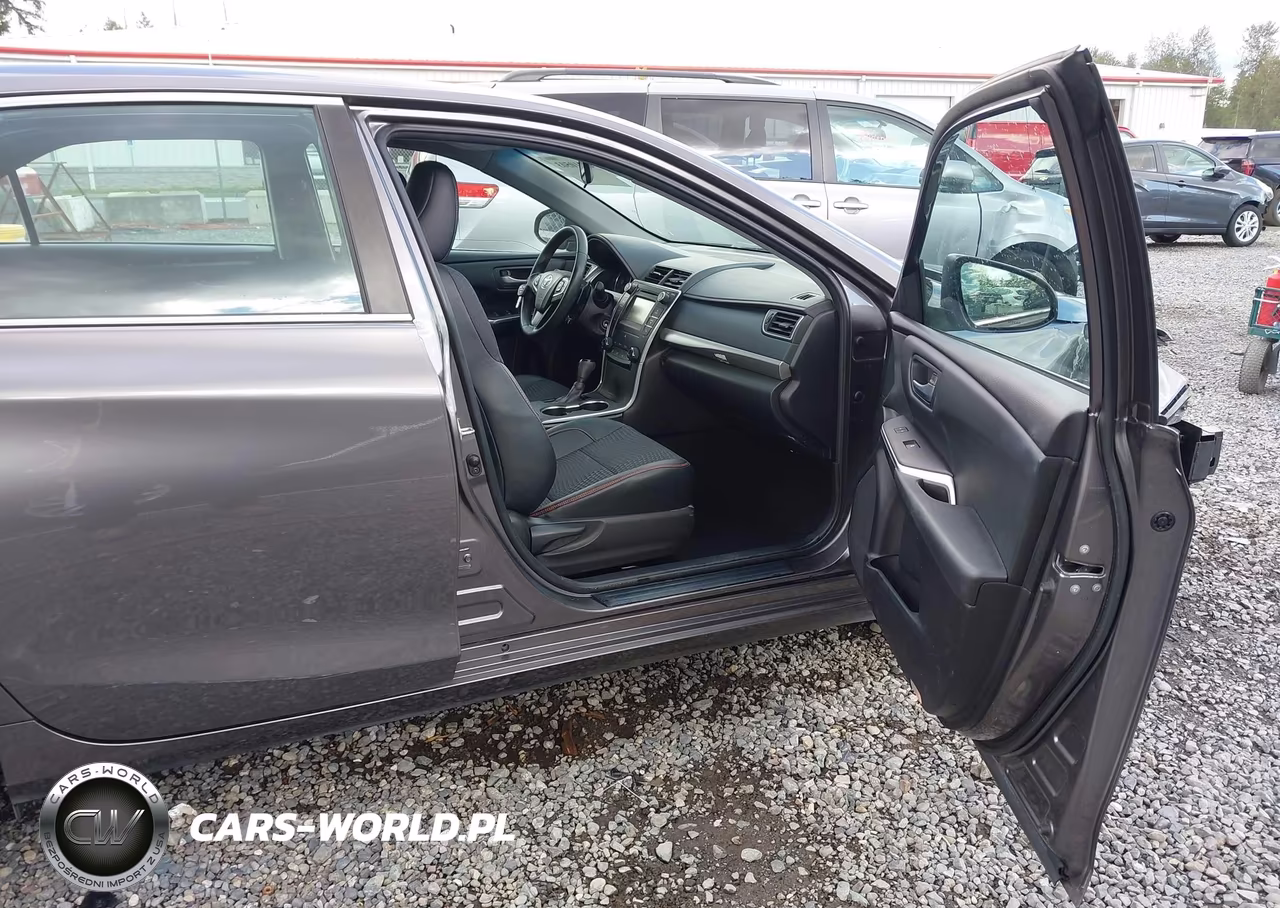 2015 Toyota Camry Se VIN:4T1BF1FK0FU997827 - 5
