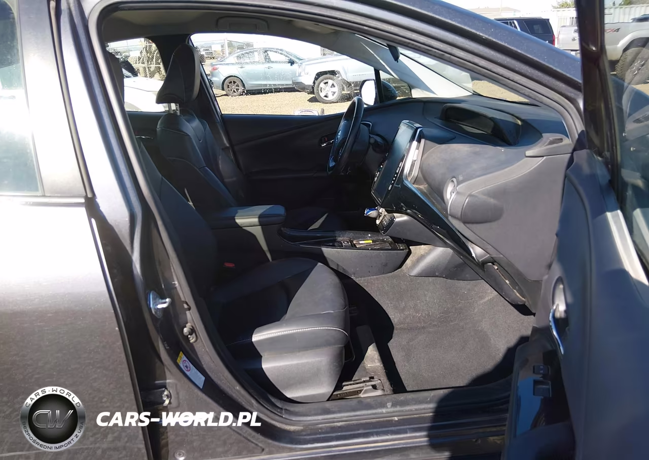 2021 Toyota Prius Prime Xle VIN:JTDKAMFP1M3166436 - 5