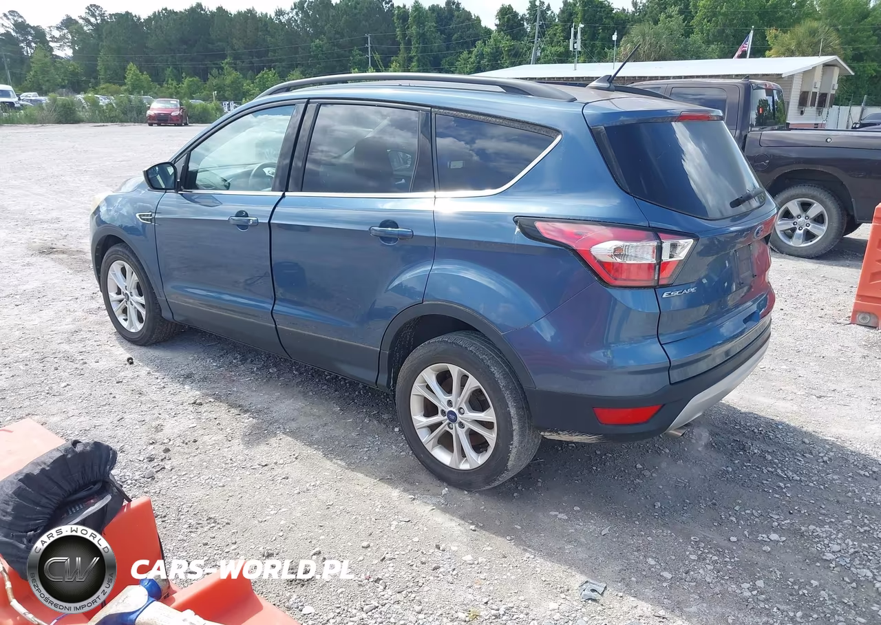 2018 Ford Escape Se VIN:1FMCU0GD5JUA19577 - 3