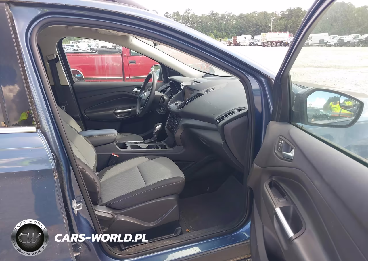 2018 Ford Escape Se VIN:1FMCU0GD5JUA19577 - 5