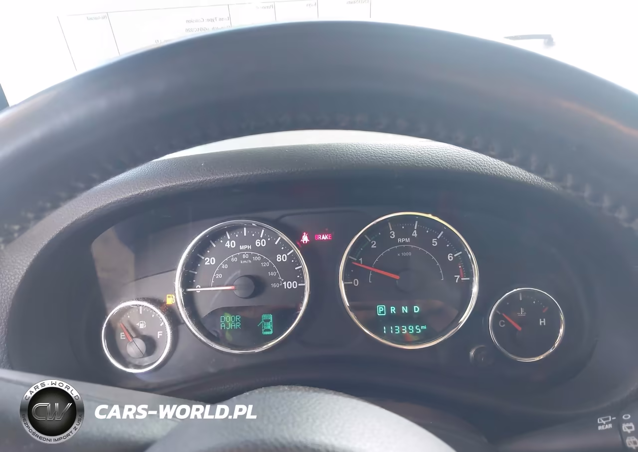 2016 Jeep Wrangler Unlimited Sport VIN:1C4BJWDG8GL248201 - 7