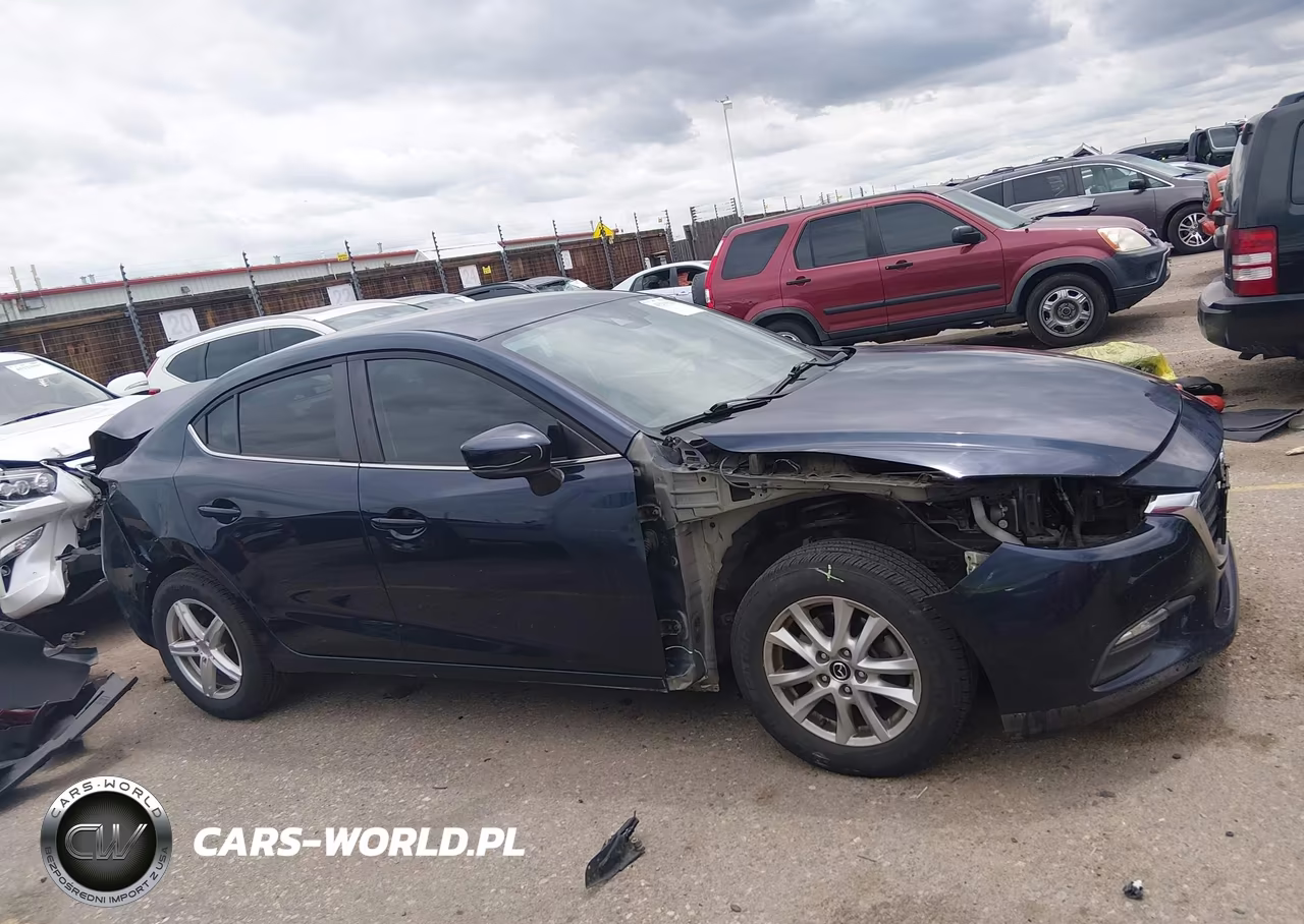 2018 Mazda Mazda3 Sport VIN:3MZBN1U78JM177317 - 14