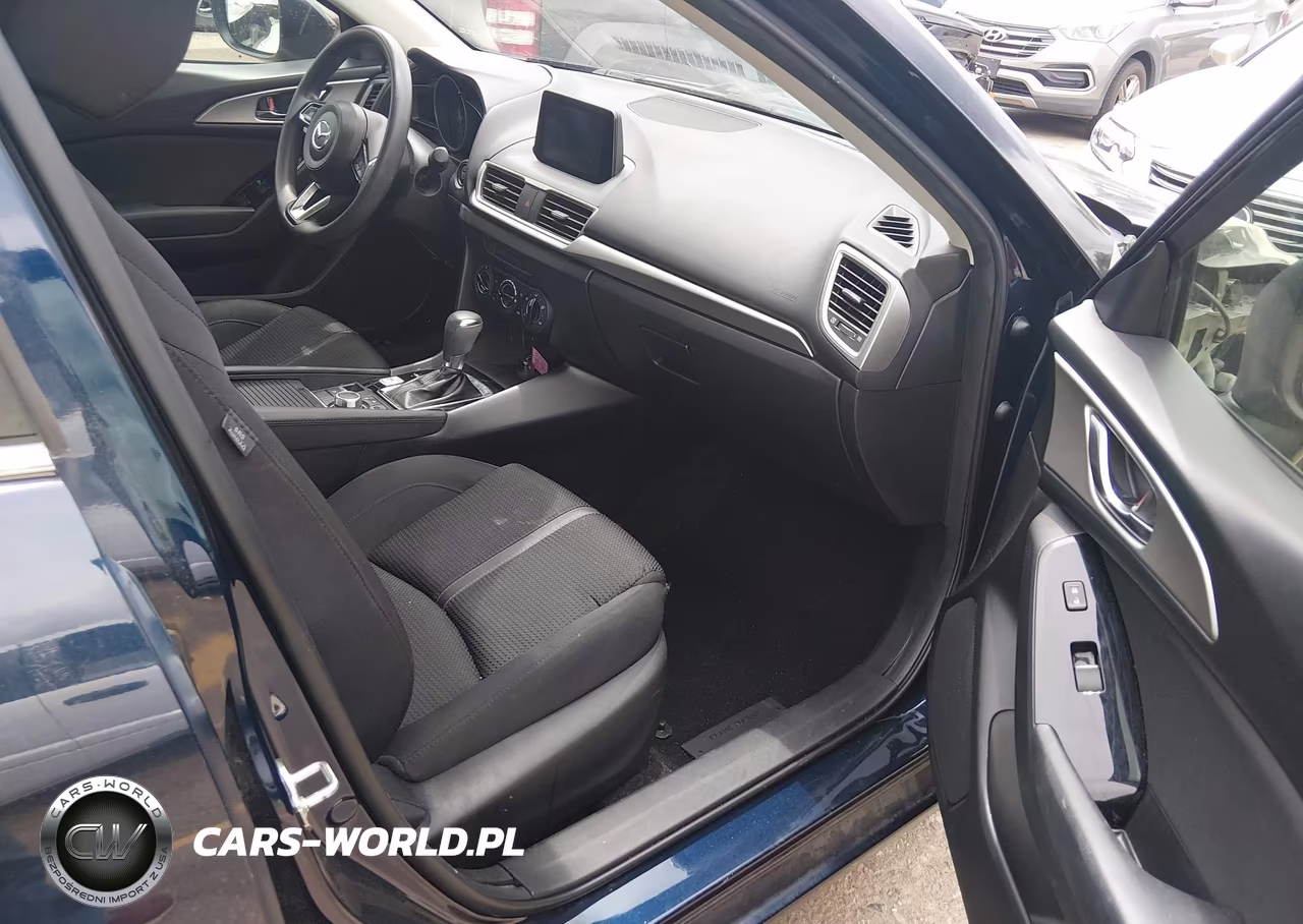 2018 Mazda Mazda3 Sport VIN:3MZBN1U78JM177317 - 5