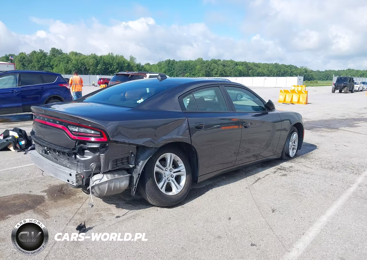 2023 Dodge Charger Sxt VIN:2C3CDXBG4PH659715 - 4