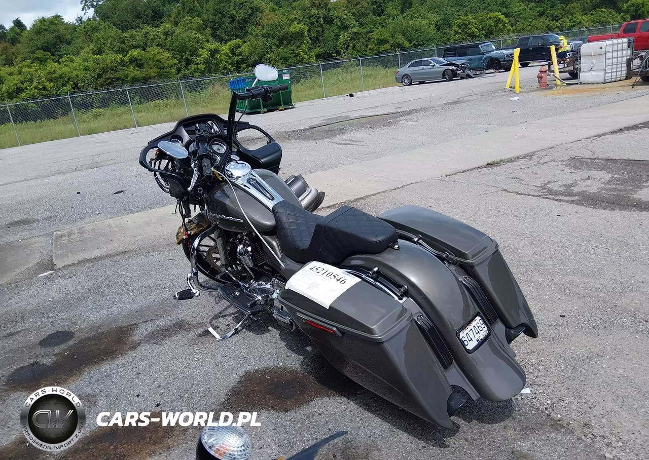 2019 Harley-Davidson Fltrx VIN:1HD1KHC34KB623825 - 3