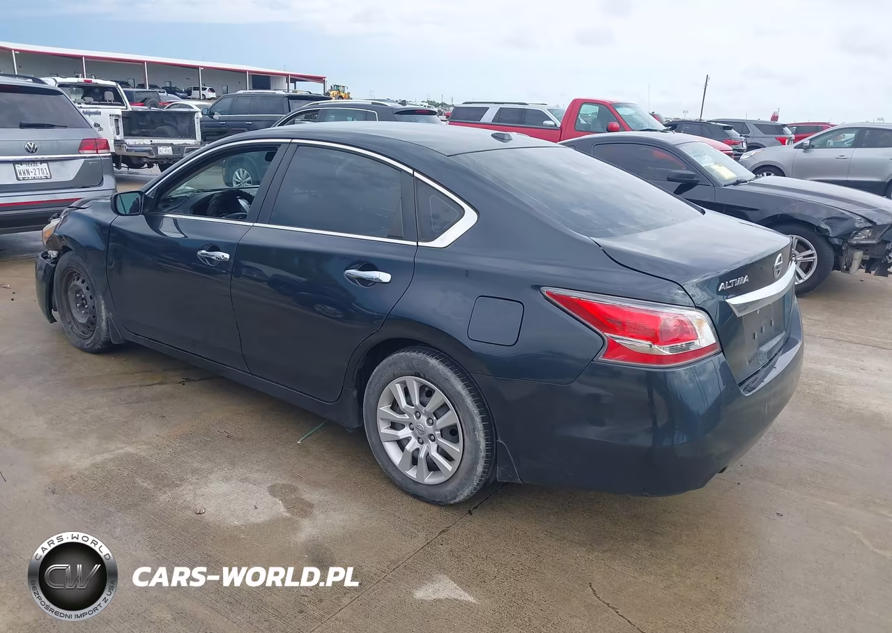 2015 Nissan Altima 2.5 S VIN:1N4AL3AP1FN307896 - 3