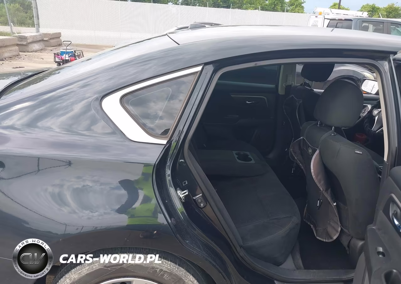 2015 Nissan Altima 2.5 S VIN:1N4AL3AP1FN307896 - 8