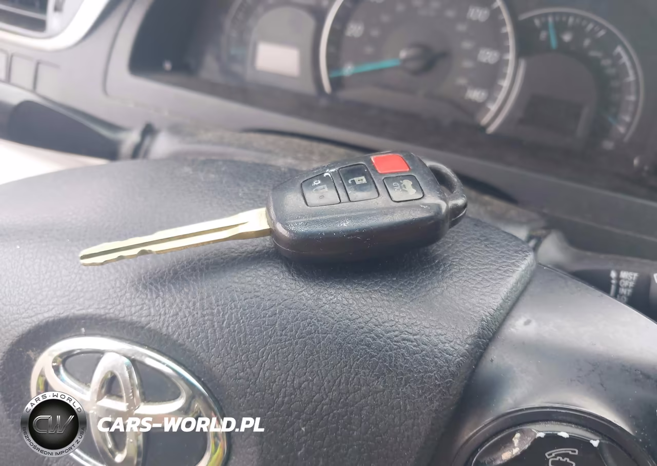2012 Toyota Camry Le VIN:4T1BF1FK1CU582060 - 11