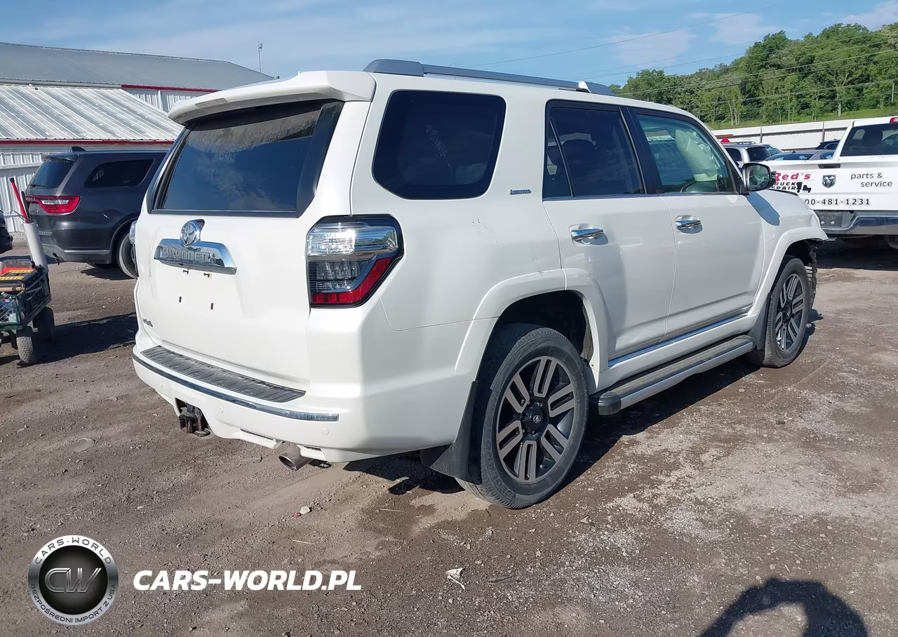 2018 Toyota 4Runner Limited VIN:JTEBU5JRXJ5562141 - 4