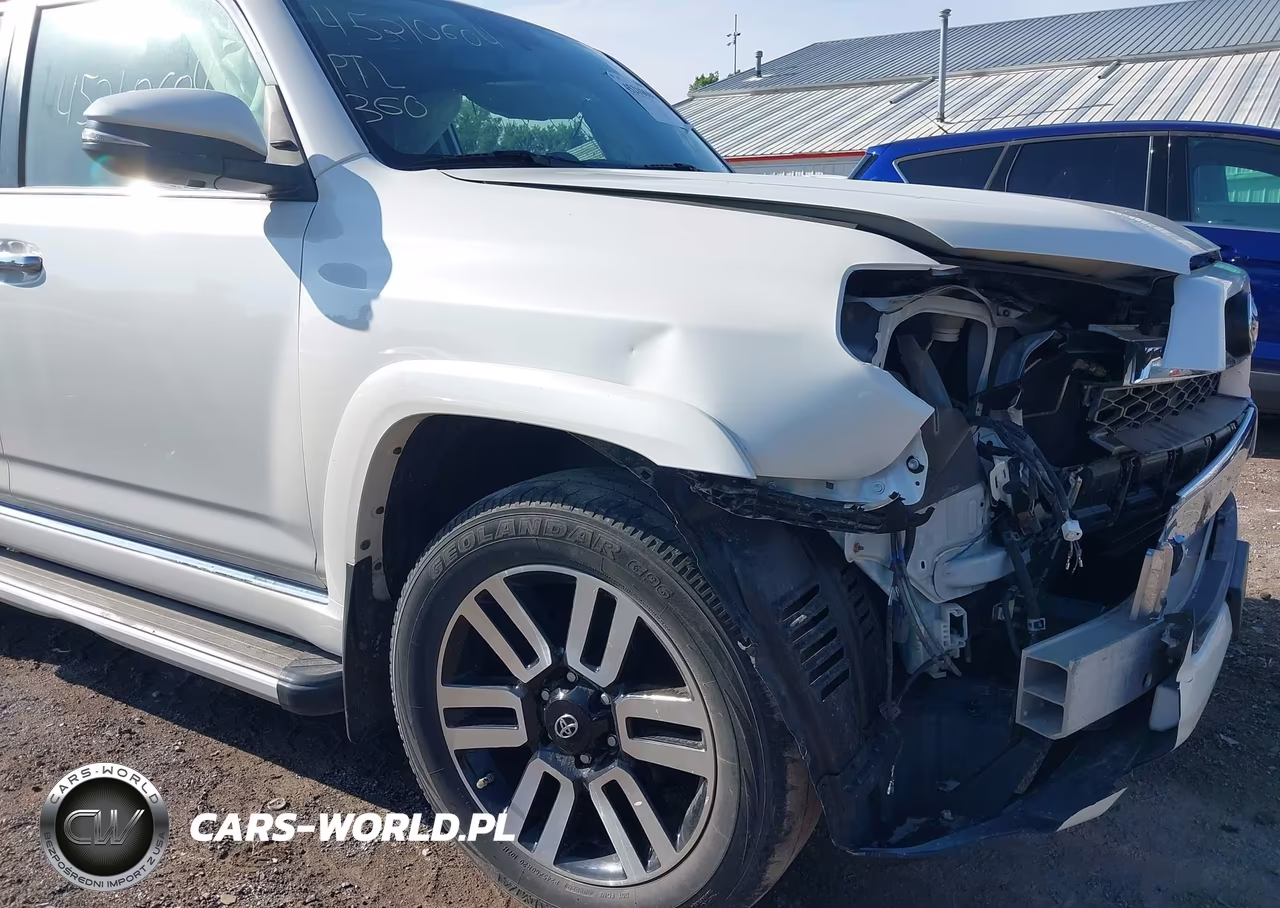 2018 Toyota 4Runner Limited VIN:JTEBU5JRXJ5562141 - 6