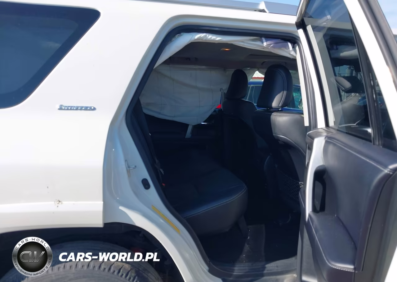 2018 Toyota 4Runner Limited VIN:JTEBU5JRXJ5562141 - 8