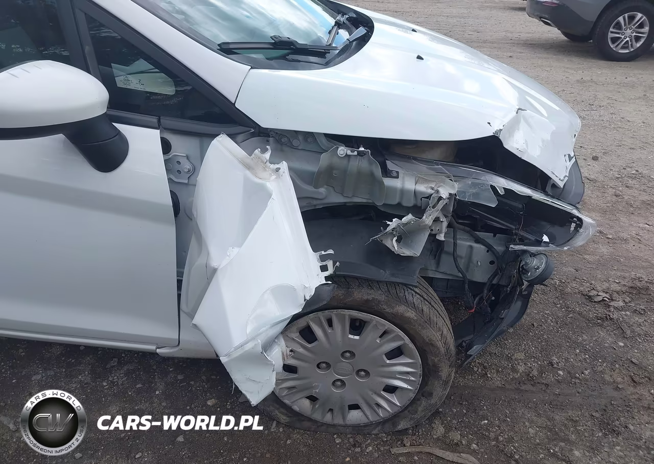 2019 Ford Fiesta S VIN:3FADP4AJ1KM132511 - 6