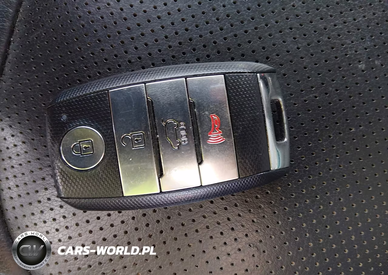2016 Kia Soul + VIN:KNDJP3A58G7273135 - 11