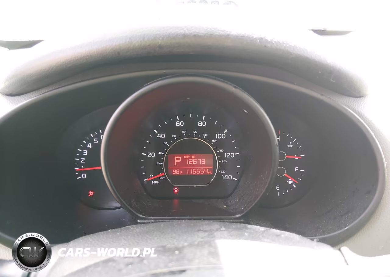 2016 Kia Soul + VIN:KNDJP3A58G7273135 - 7