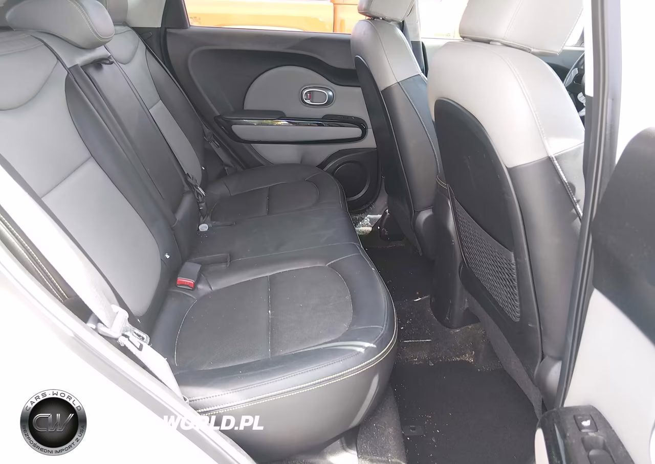 2016 Kia Soul + VIN:KNDJP3A58G7273135 - 8