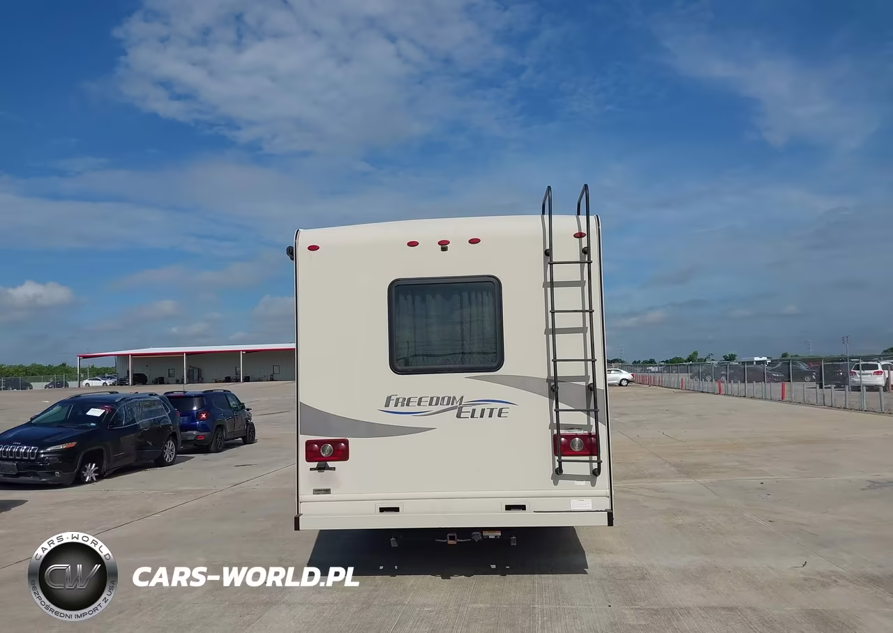 2017 Ford E-450 Cutaway VIN:1FDXE4FS9HDC77181 - 15