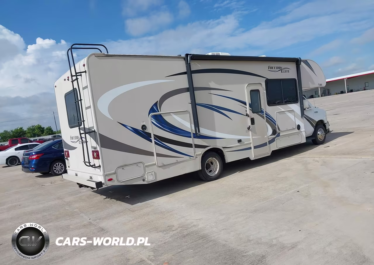 2017 Ford E-450 Cutaway VIN:1FDXE4FS9HDC77181 - 4