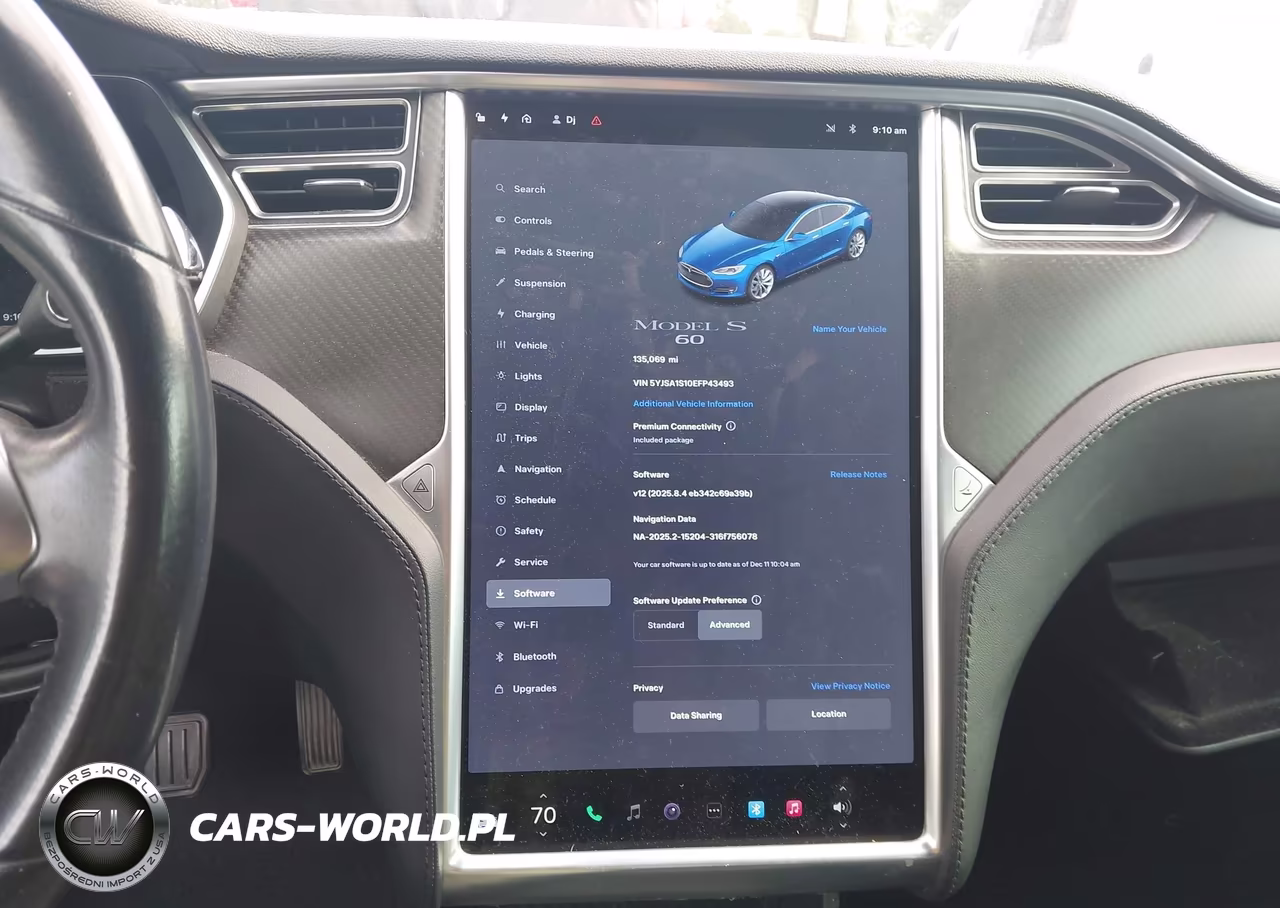 2014 Tesla Model S VIN:5YJSA1S10EFP43493 - 18