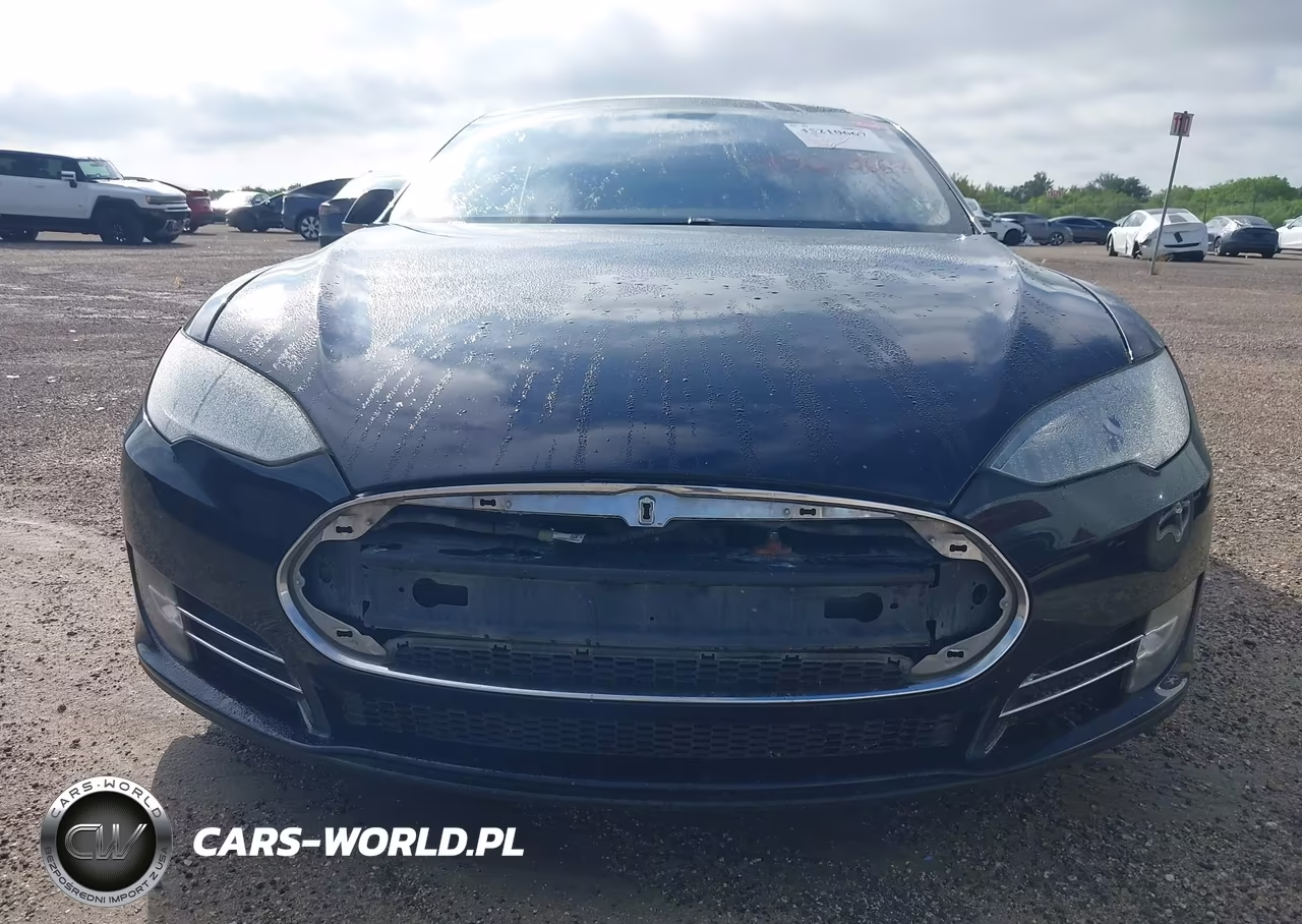 2014 Tesla Model S VIN:5YJSA1S10EFP43493 - 23
