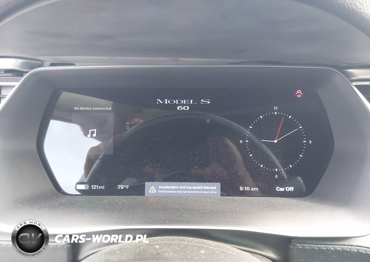 2014 Tesla Model S VIN:5YJSA1S10EFP43493 - 7