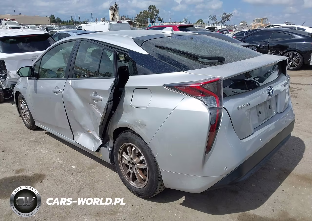 2018 Toyota Prius Two VIN:JTDKBRFU8J3581474 - 3
