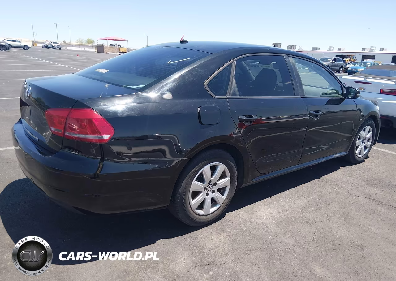 2013 Volkswagen Passat 2.5L S VIN:1VWAP7A37DC062157 - 4