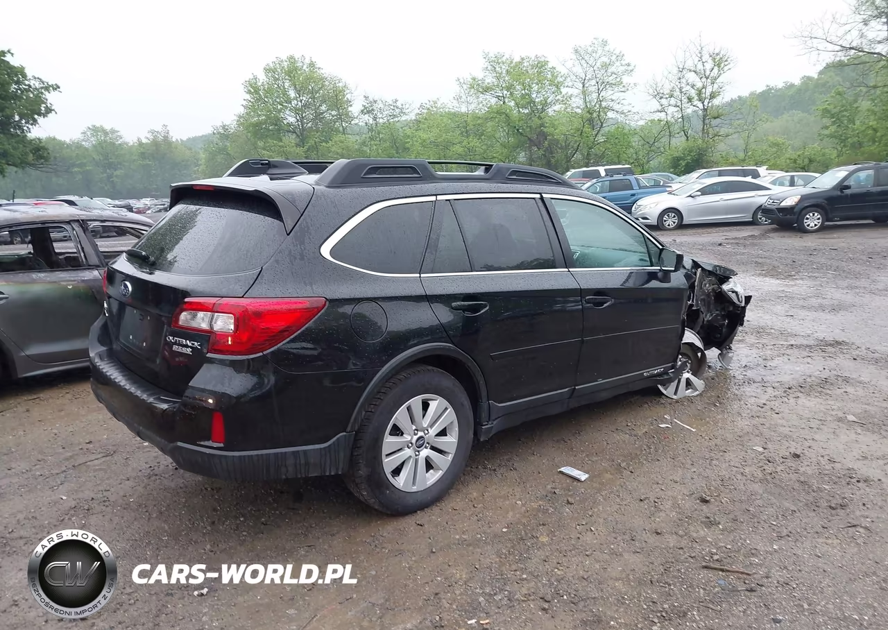 2017 Subaru Outback 2.5I Premium VIN:4S4BSACC4H3267193 - 4