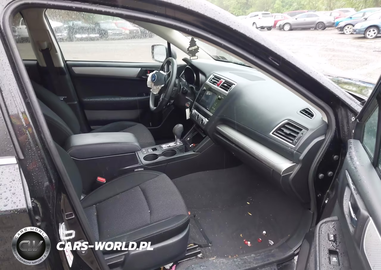 2017 Subaru Outback 2.5I Premium VIN:4S4BSACC4H3267193 - 5