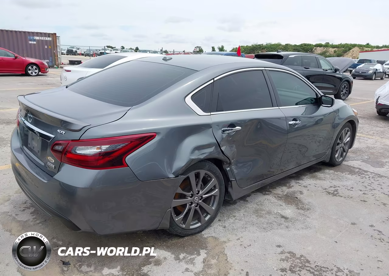 2018 Nissan Altima 2.5 Sr VIN:1N4AL3AP6JC240460 - 4