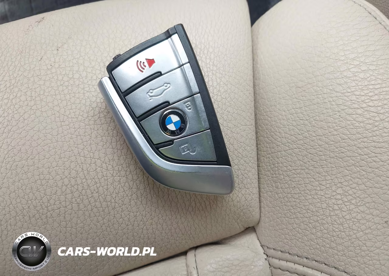 2019 BMW 530I VIN:WBAJA5C5XKWW03282 - 11