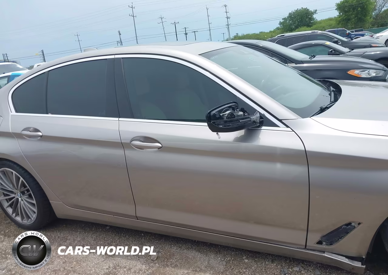 2019 BMW 530I VIN:WBAJA5C5XKWW03282 - 13