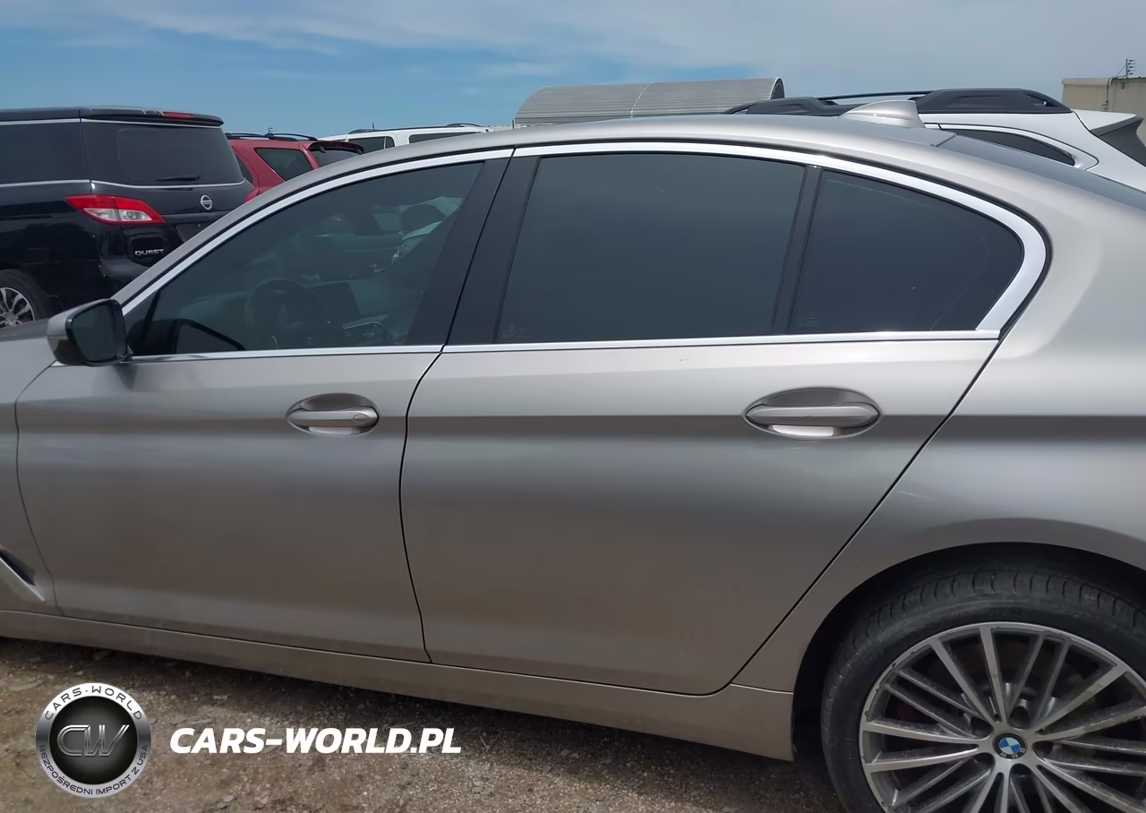 2019 BMW 530I VIN:WBAJA5C5XKWW03282 - 14
