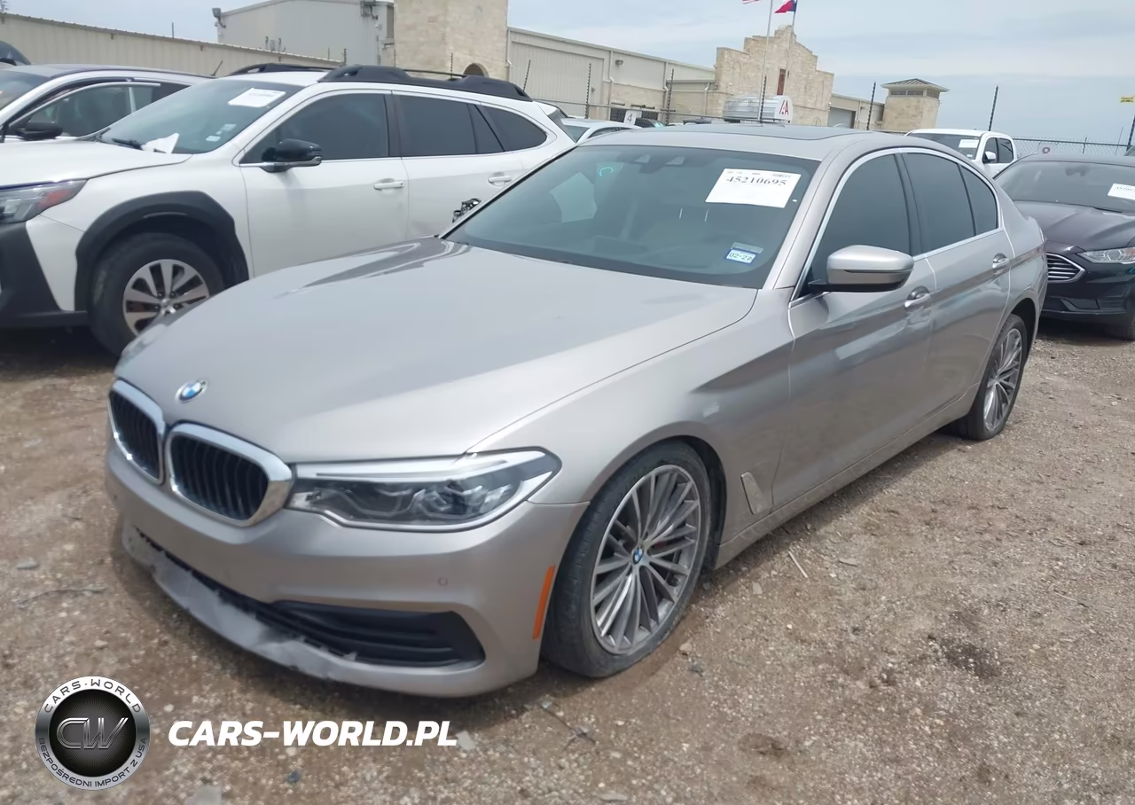2019 BMW 530I VIN:WBAJA5C5XKWW03282 - 2