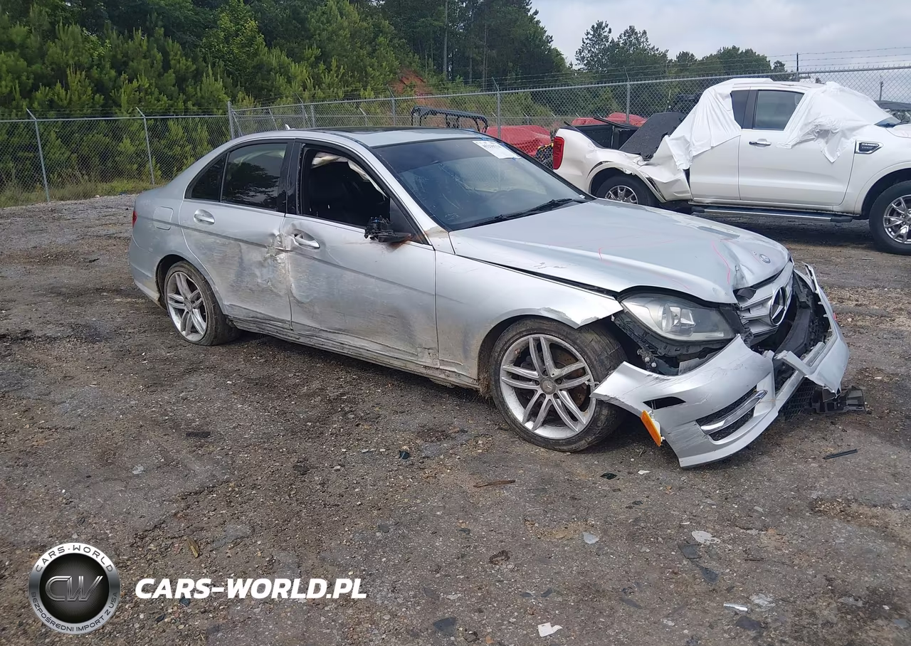 2012 Mercedes-Benz C 300 Luxury 4Matic-Sport 4Matic – zdjęcie 1 z 16
