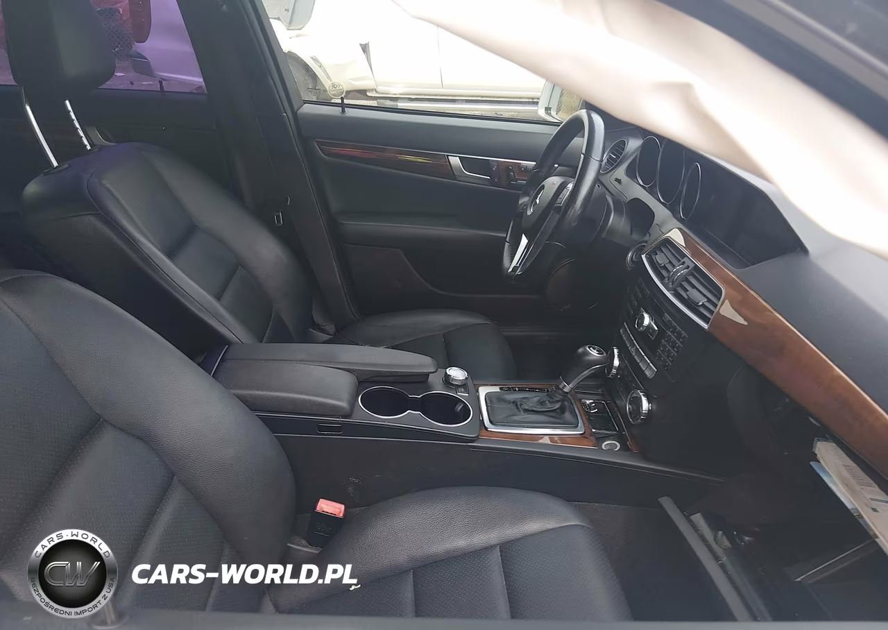 2012 Mercedes-Benz C 300 Luxury 4Matic-Sport 4Matic VIN:WDDGF8BB3CR207207 - 5
