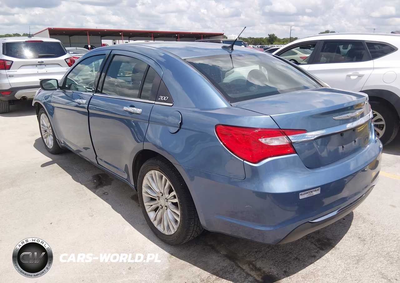 2011 Chrysler 200 Limited VIN:1C3BC2FB7BN551380 - 3