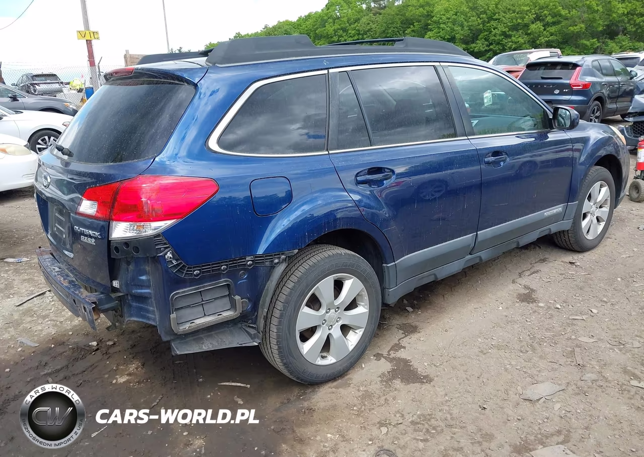 2010 Subaru Outback 2.5I Premium VIN:4S4BRBCC0A3372188 - 4
